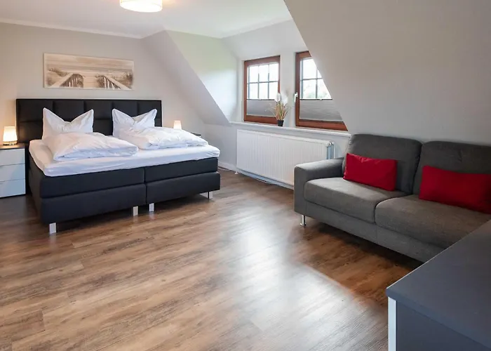 Alt Hues Semesterbostad *